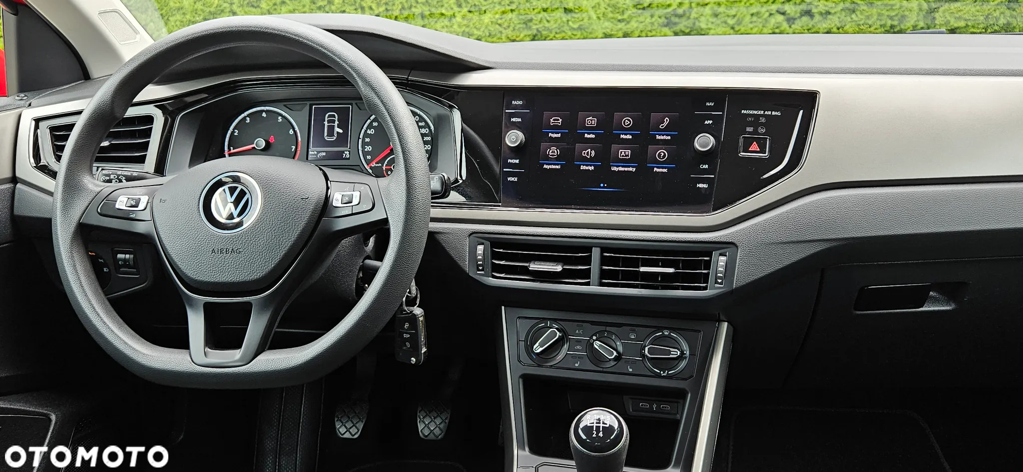 Volkswagen Polo 1.0 Life - 14
