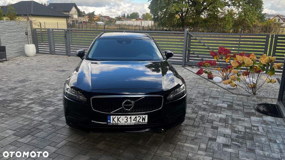 Volvo V90 D4 Momentum - 3