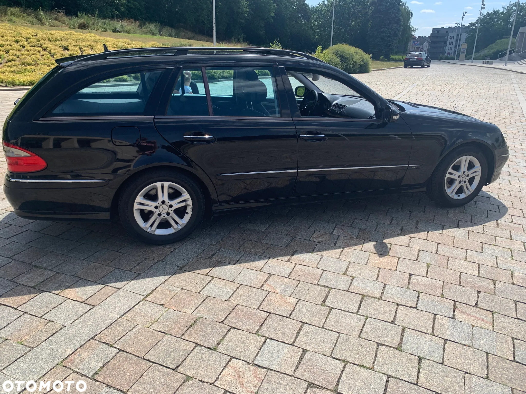Mercedes-Benz Klasa E 320 CDI Avantgarde - 7
