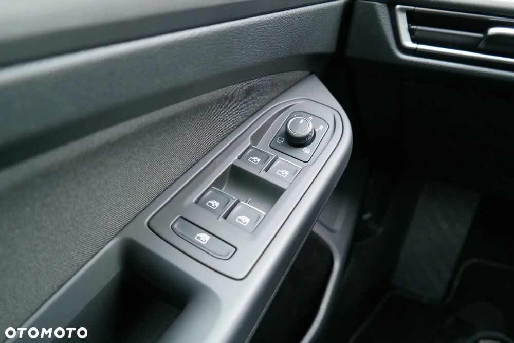 Volkswagen Golf 2.0 TDI Style DSG - 21