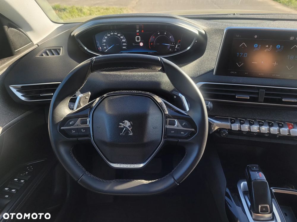 Peugeot 5008 - 9