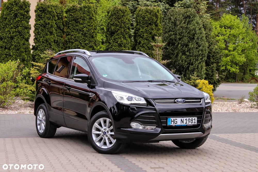 Ford Kuga 1.5 EcoBoost 2x4 Titanium - 5
