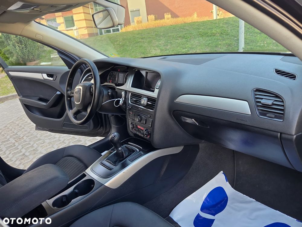 Audi A4 Avant 1.8 TFSI Attraction - 26