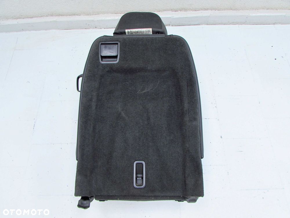 VOLVO XC90 FOTEL SIEDZENIE TYL LEWY MATERIAL II RZAD ISOFIX 02-14 - 6