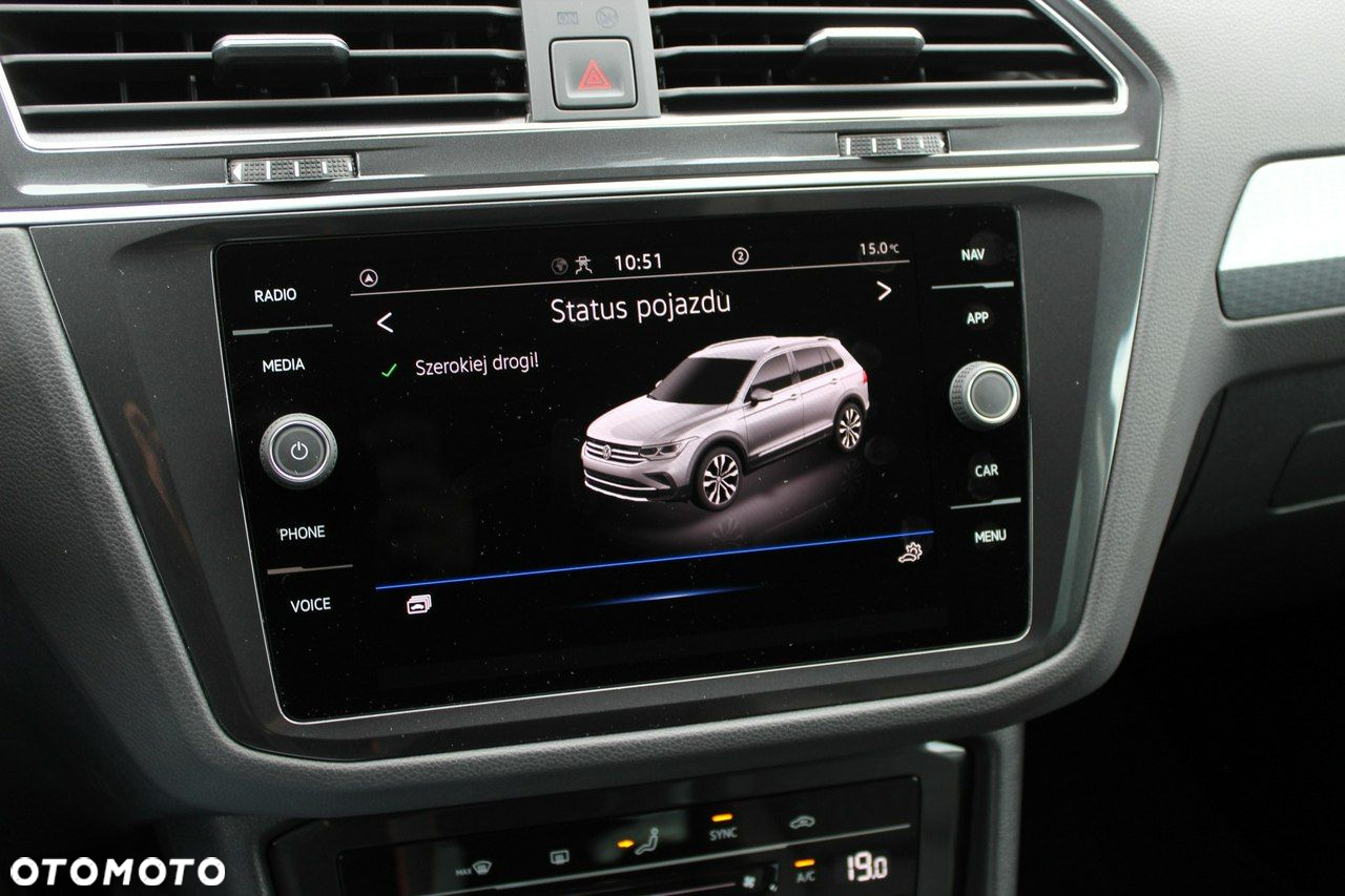 Volkswagen Tiguan - 29