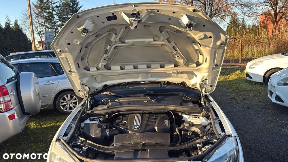 BMW X1 xDrive18d Sport Line - 25