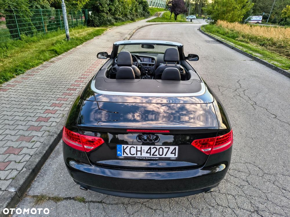 Audi A5 Cabrio - 12