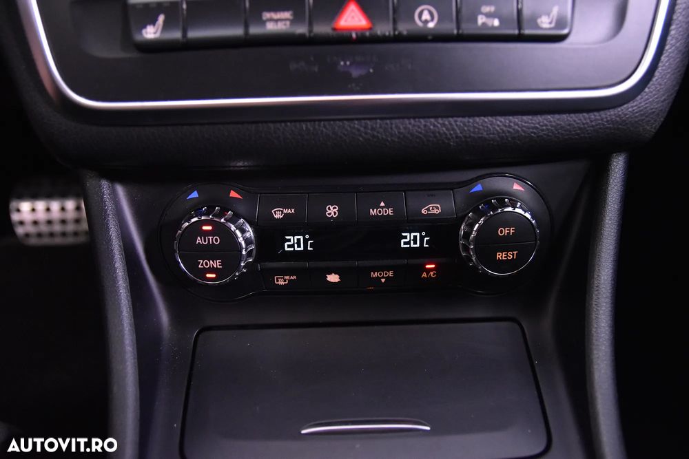 Mercedes-Benz CLA 220 d Aut. - 17