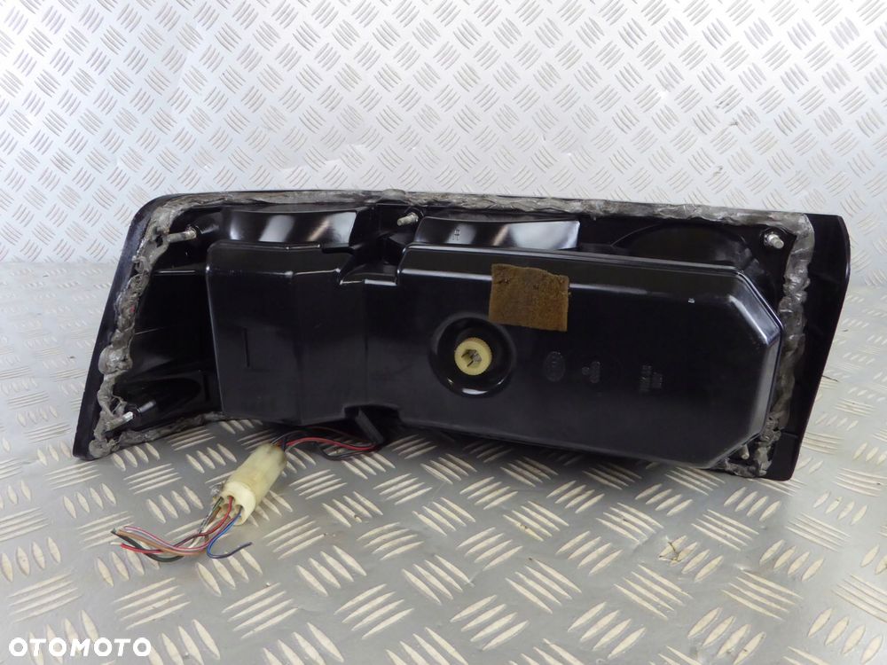 lampa prawy prawa tył tylna PORSCHE 944 924 EUROPA - 5