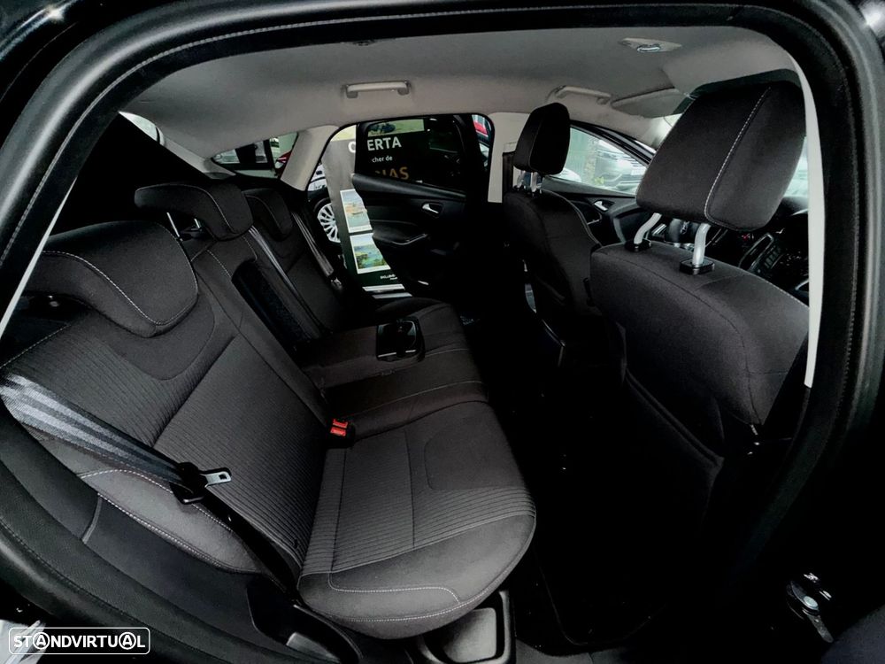 Ford Focus 1.0 SCTi Titanium - 7