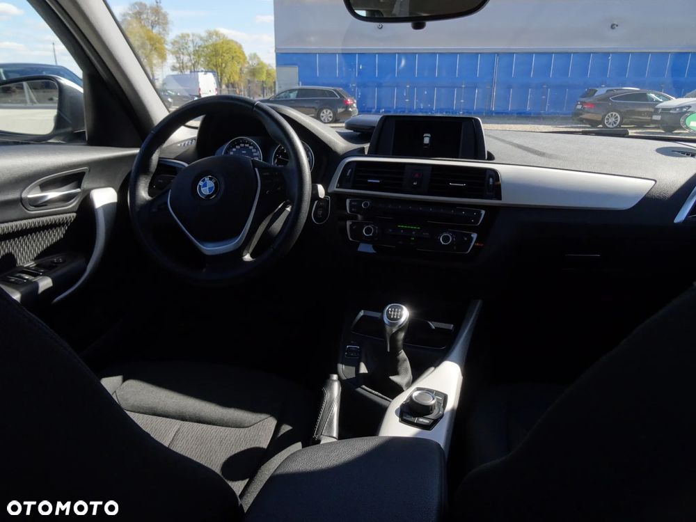 BMW Seria 1 118i Edition M Sport Shadow - 14