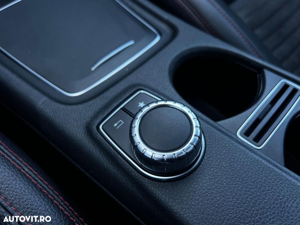 Mercedes-Benz CLA - 13