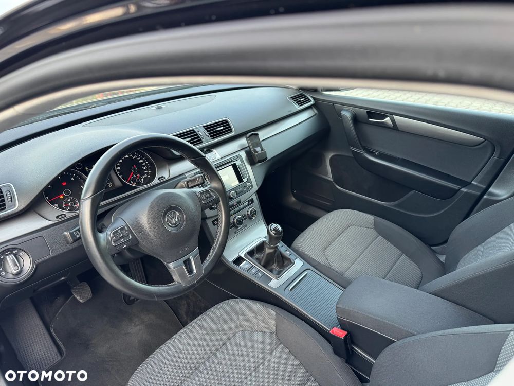 Volkswagen Passat Variant ver-variant-2-0-tdi-bluemotion-technology-highline - 7