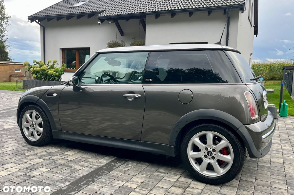 MINI ONE D - 3