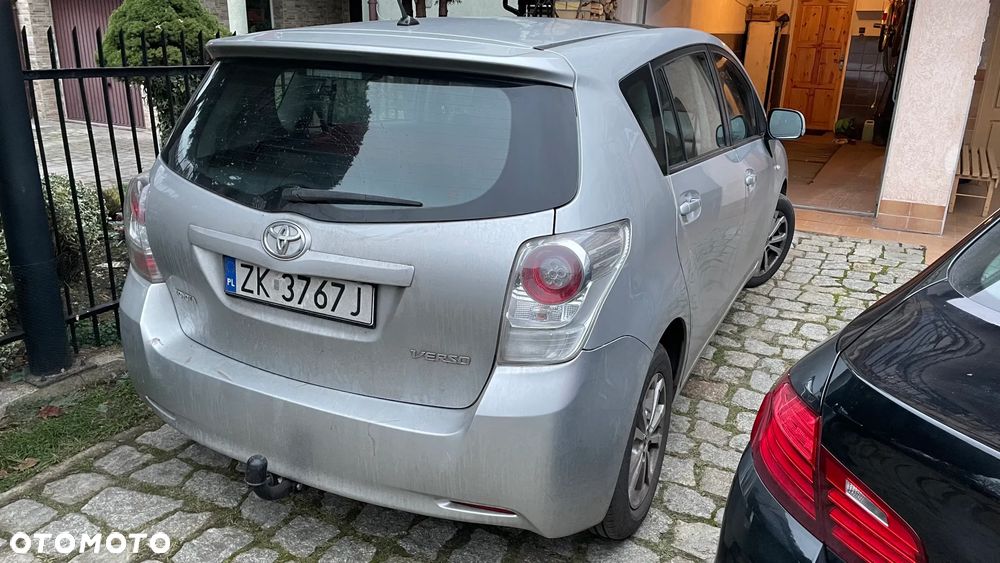 Toyota Verso 2.0 D-4D Premium - 37
