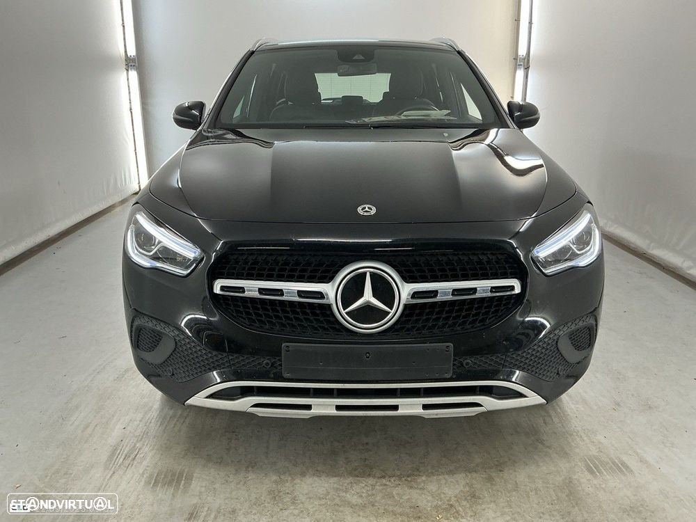 Mercedes-Benz GLA 250 - 10