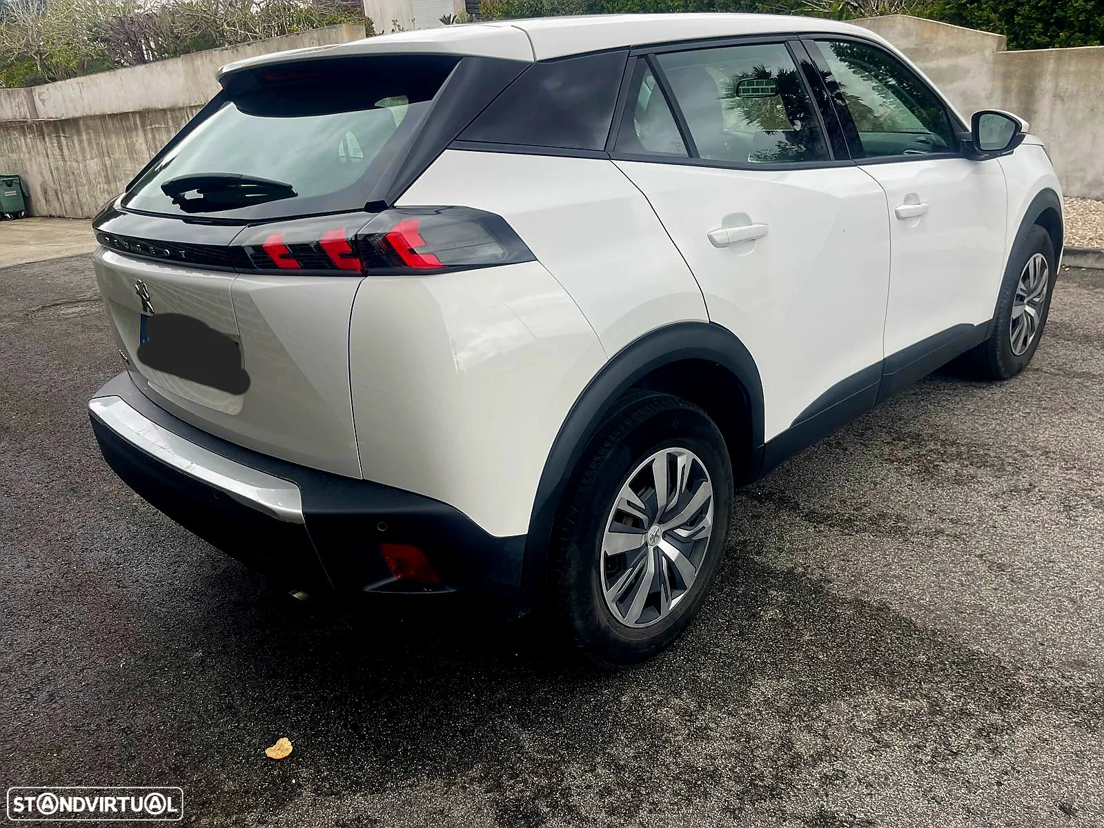 Peugeot 2008 1.5 BlueHDi Allure - 3