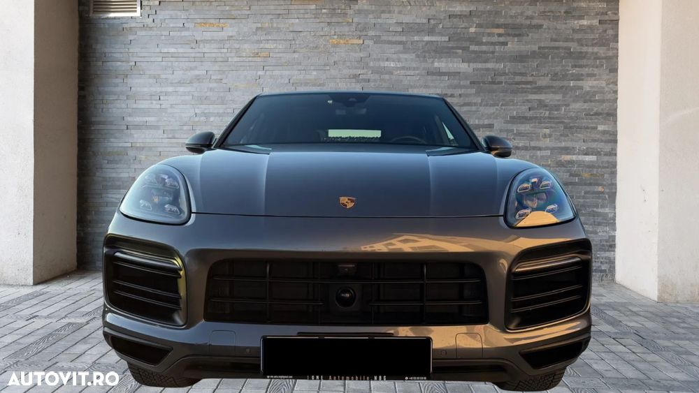 Porsche Cayenne Standard - 1