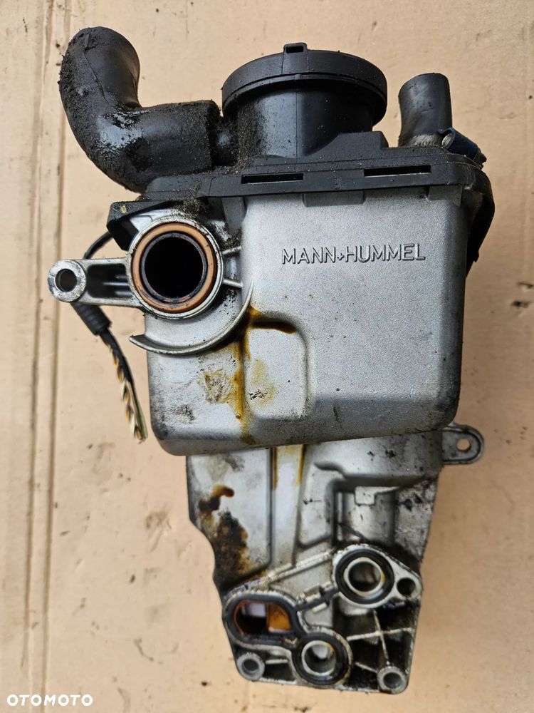 Volvo S40 V50 2.4 20V obudowa filtra oleju silnika B52244S 31338684