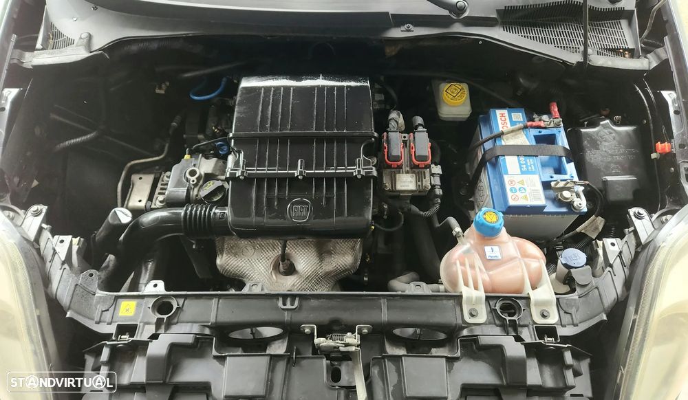 Fiat Punto Evo 1.4 Dynamic Style - 14