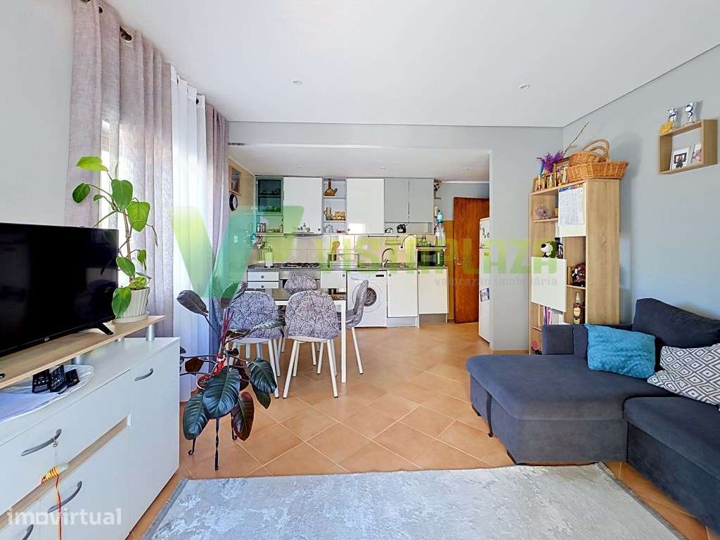 Apartamento T2+1 Mobilado e Equipado no Centro de Portimão junto à ... - Grande imagem: 2/27