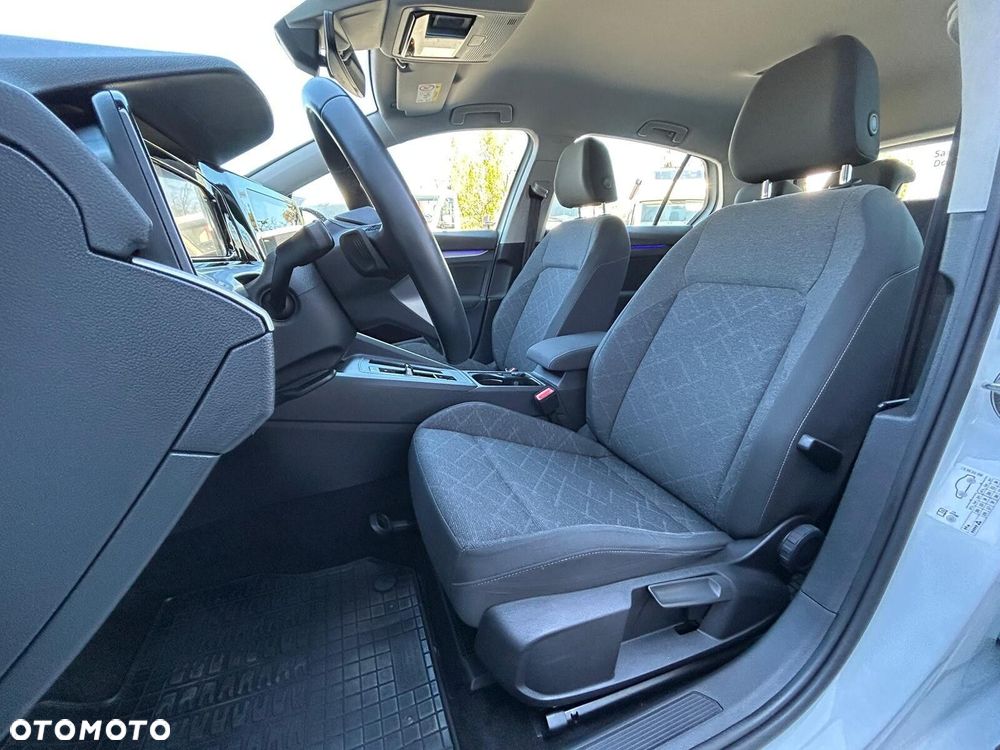 Volkswagen Golf 1.5 eTSI EVO Life DSG - 9