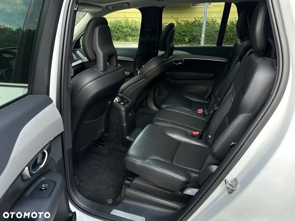 Volvo XC 90 T8 AWD Recharge Geartronic Inscription Edition - 30