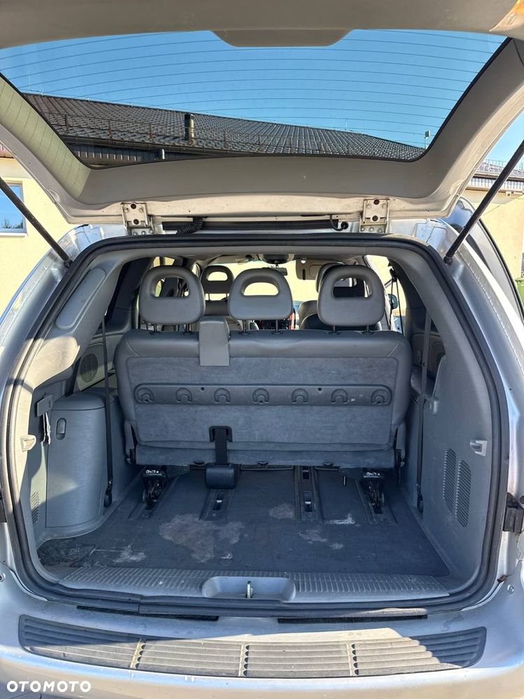 Chrysler Grand Voyager 3.3L LX - 6