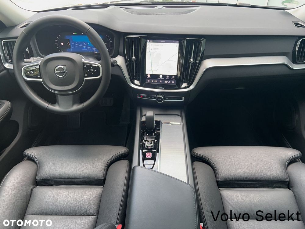 Volvo V60 B4 B Plus Dark - 10