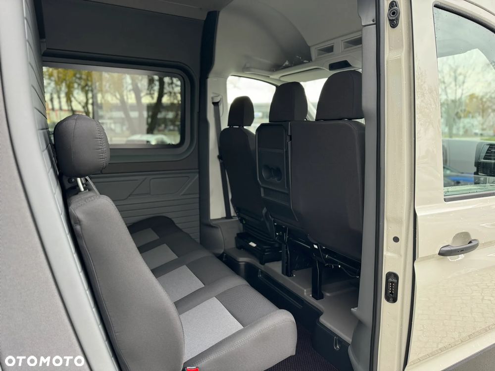 Volkswagen Crafter Maxi Brygadówka - 27