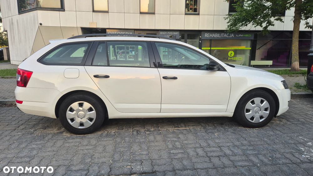 Skoda Octavia 1.6 TDI Active - 11