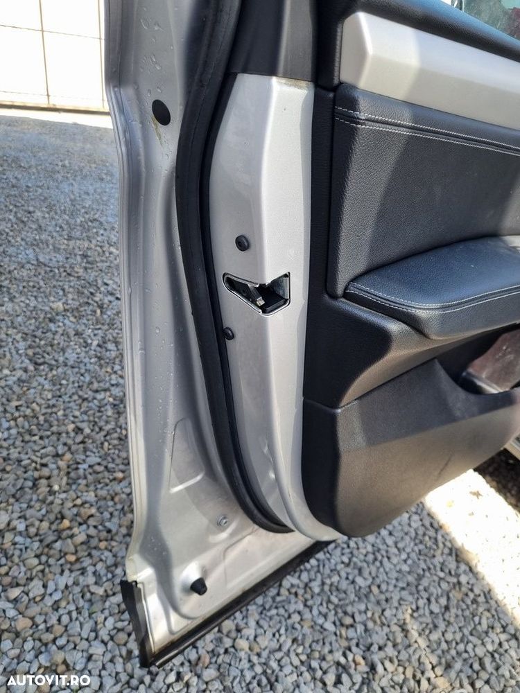 Usa Stanga Fata BMW X3 F25 2010 - 2014 SUV 4 Usi Titanium Silver 354/7 (1287) CU DEFECTE - 3