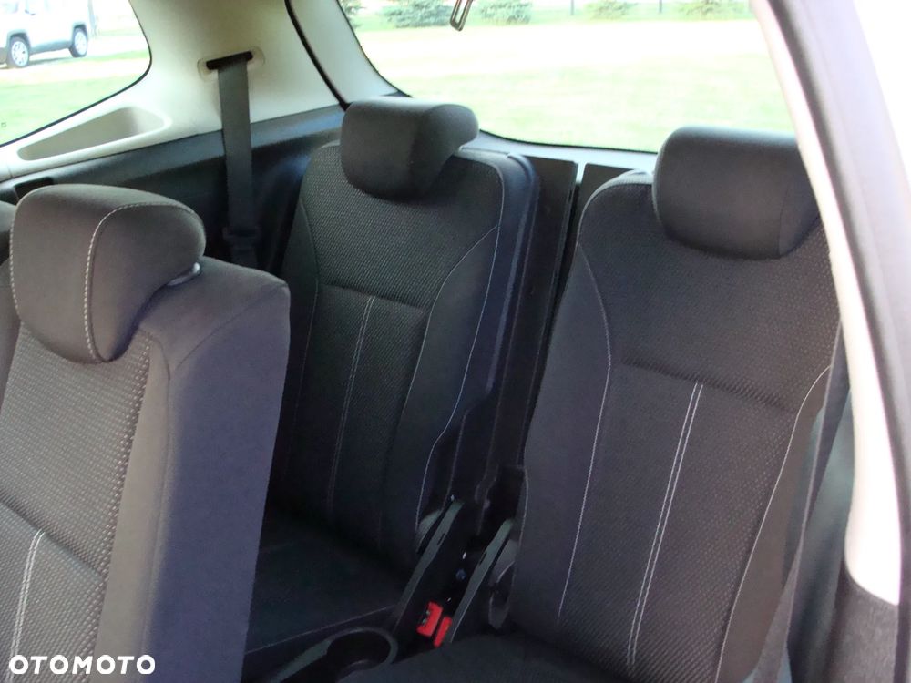 Opel Zafira - 18