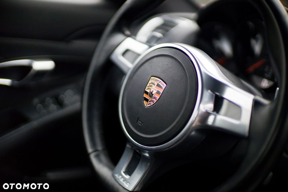 Porsche Cayman PDK - 15