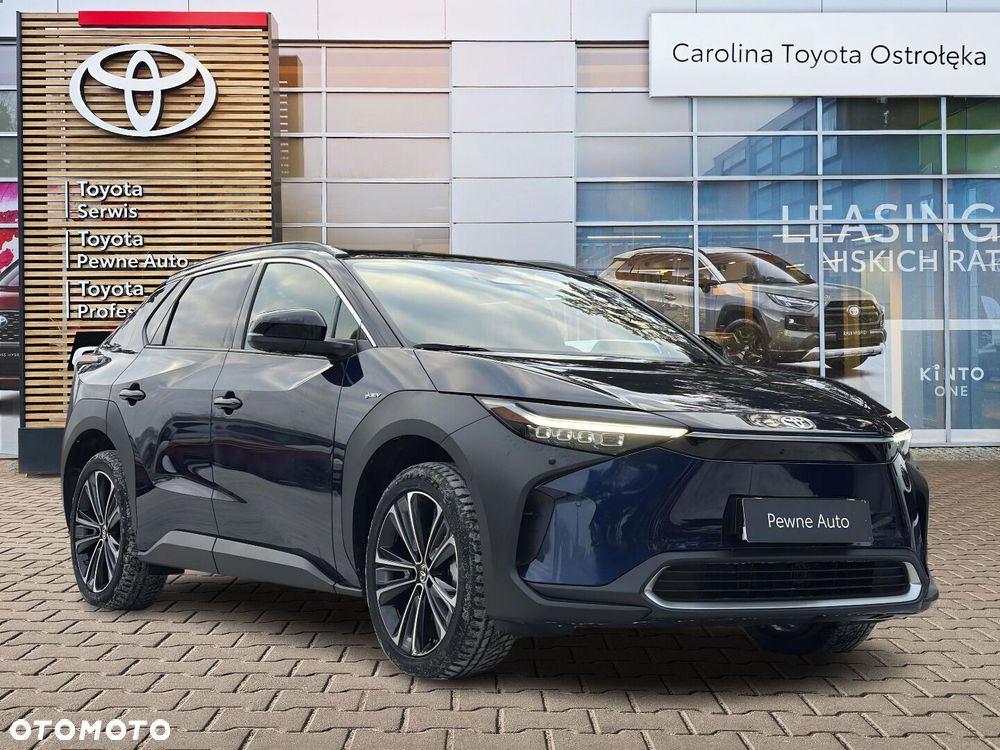 Toyota bZ4X - 2