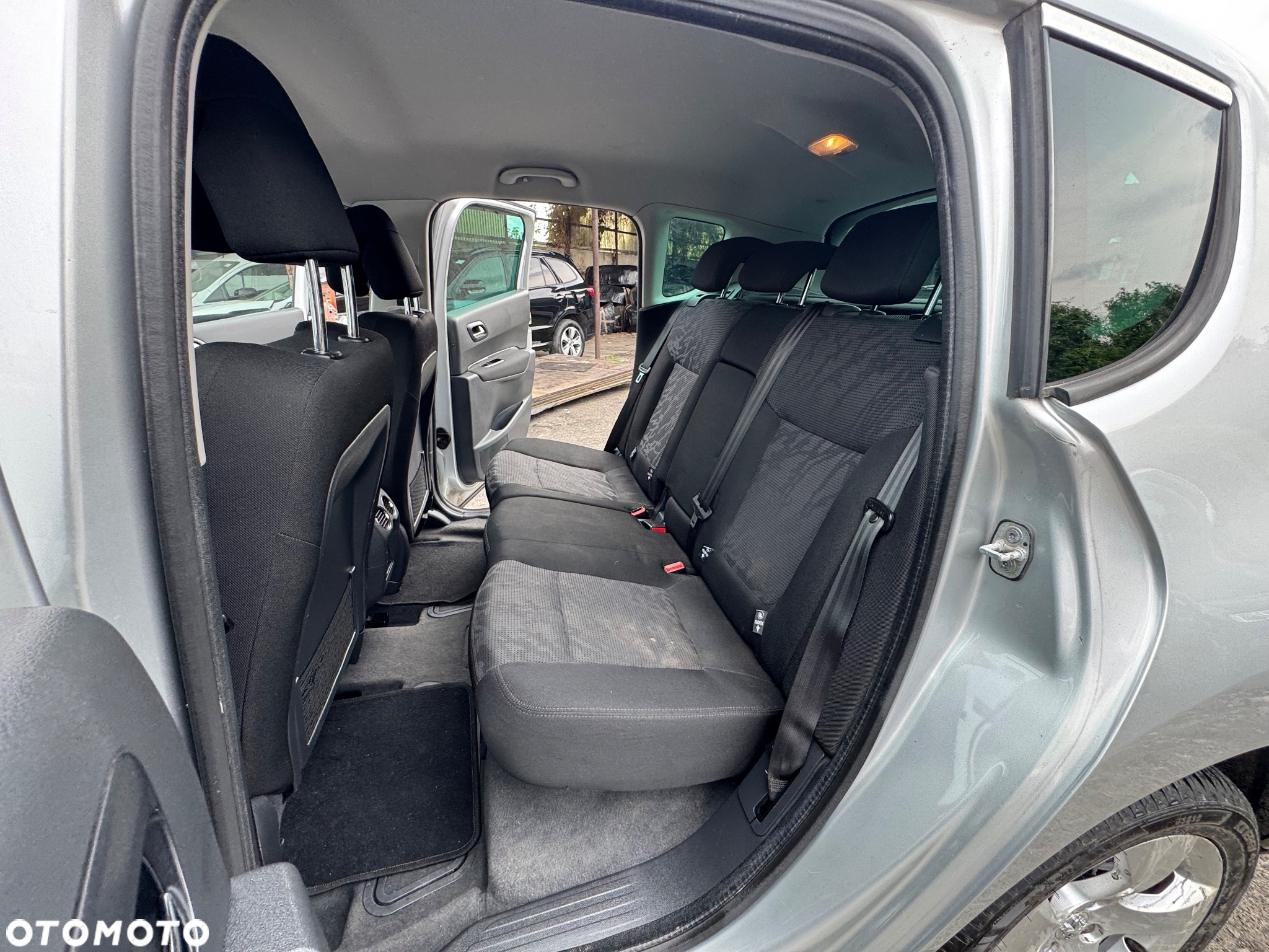 Peugeot 3008 1.6 HDi Premium - 12