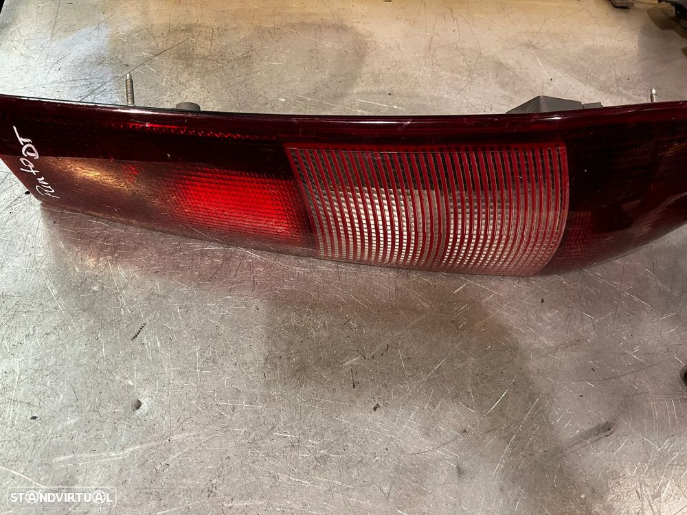 FAROLIM  FIAT PUNTO MK1 176 - 95-99 - DIREITO - 1