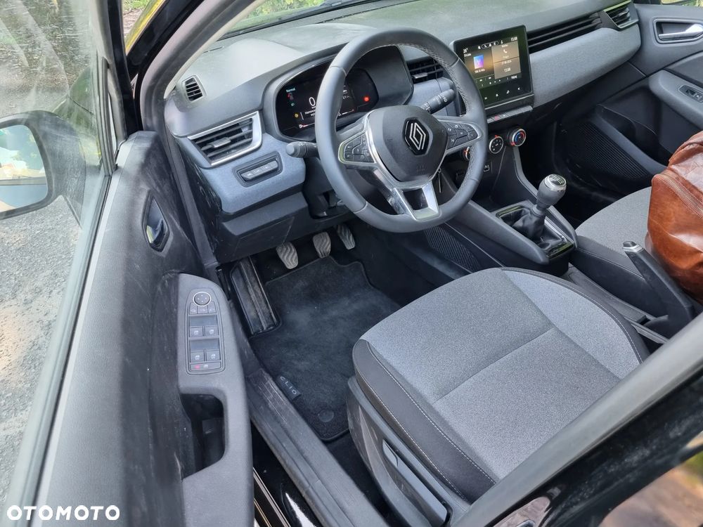 Renault Clio TCe 90 EVOLUTION - 6