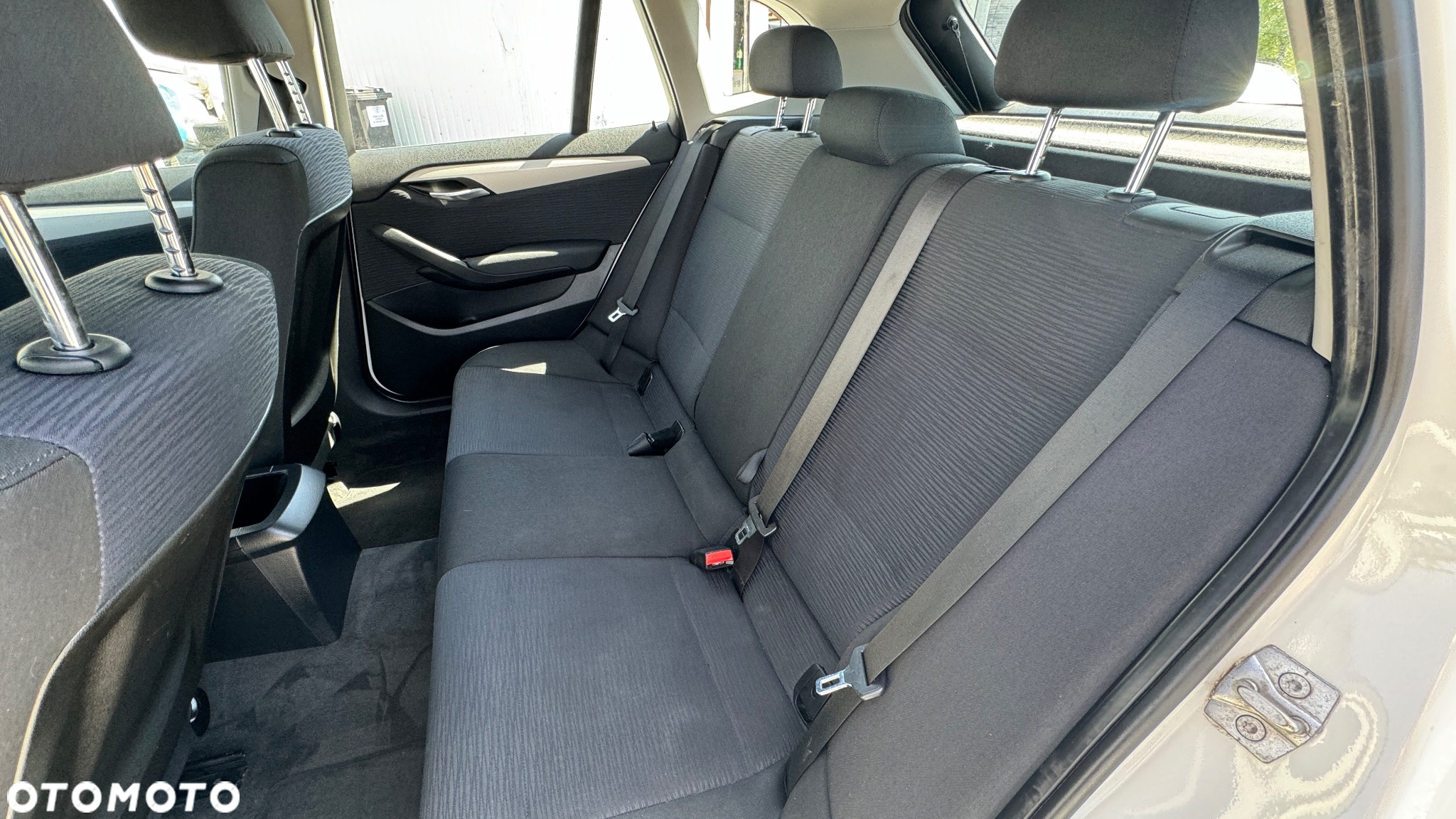 BMW X1 xDrive18d - 34