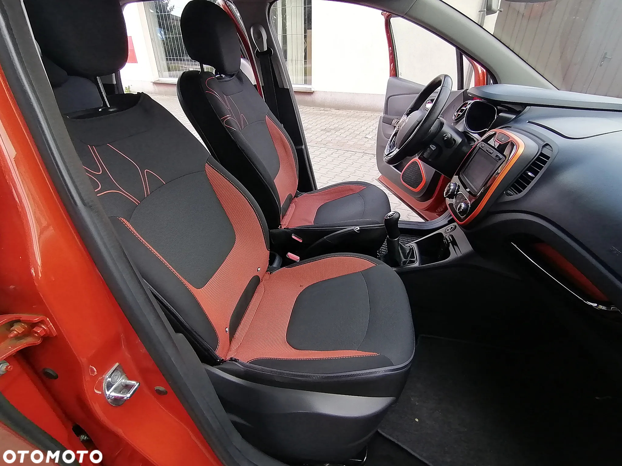 Renault Captur (ENERGY) TCe 90 INTENS - 34