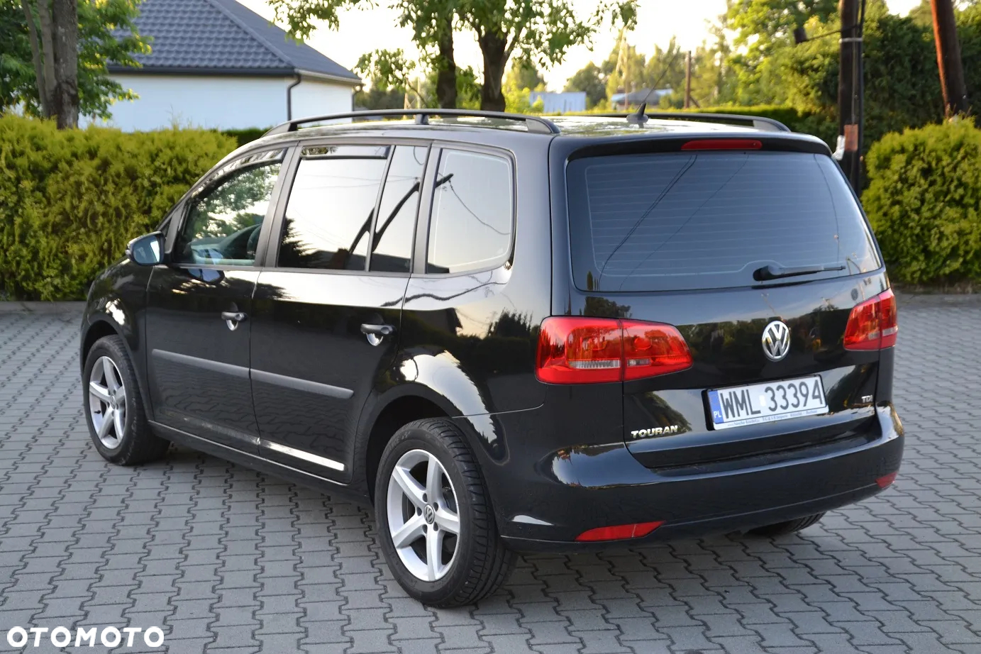 Volkswagen Touran 1.6 TDI DPF BlueMot Comfortline - 5