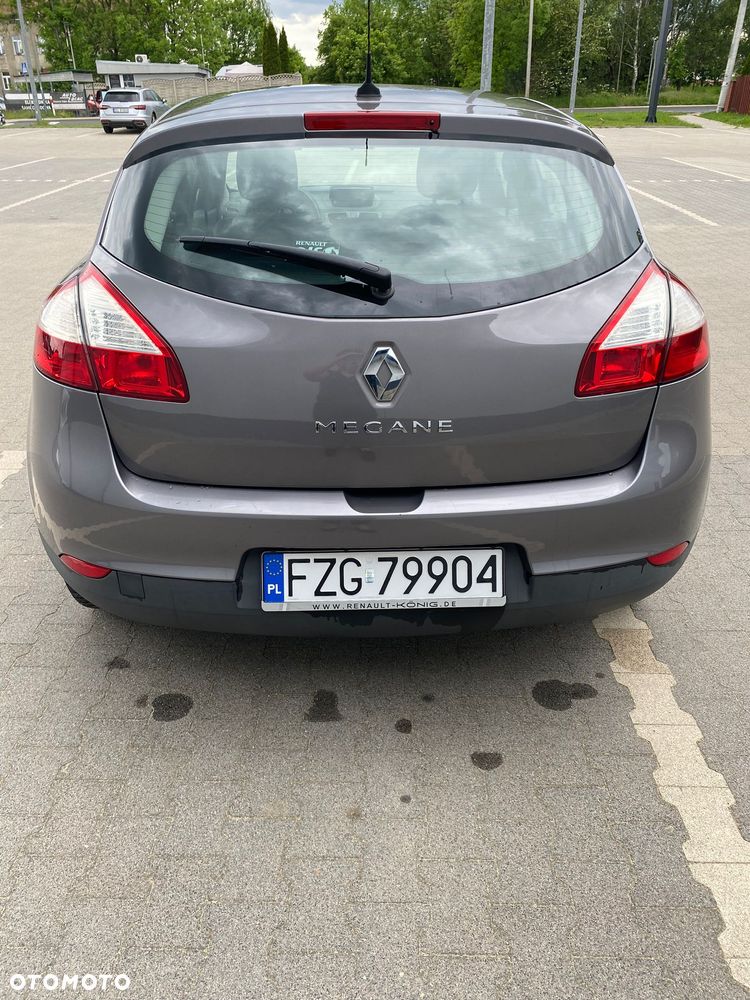 Renault Megane 1.6 16V Color Edition - 11