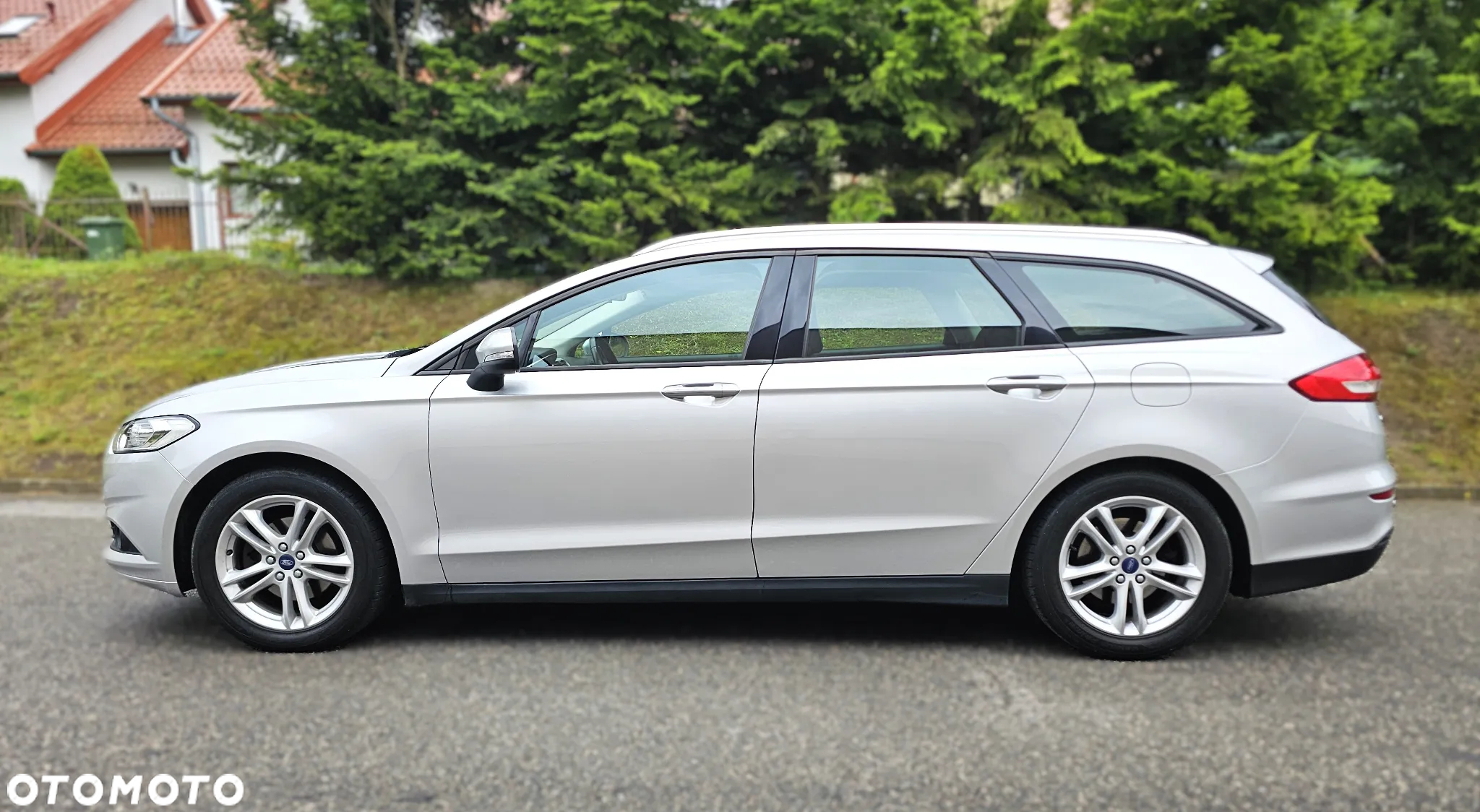 Ford Mondeo 2.0 TDCi Ambiente Plus PowerShift - 2