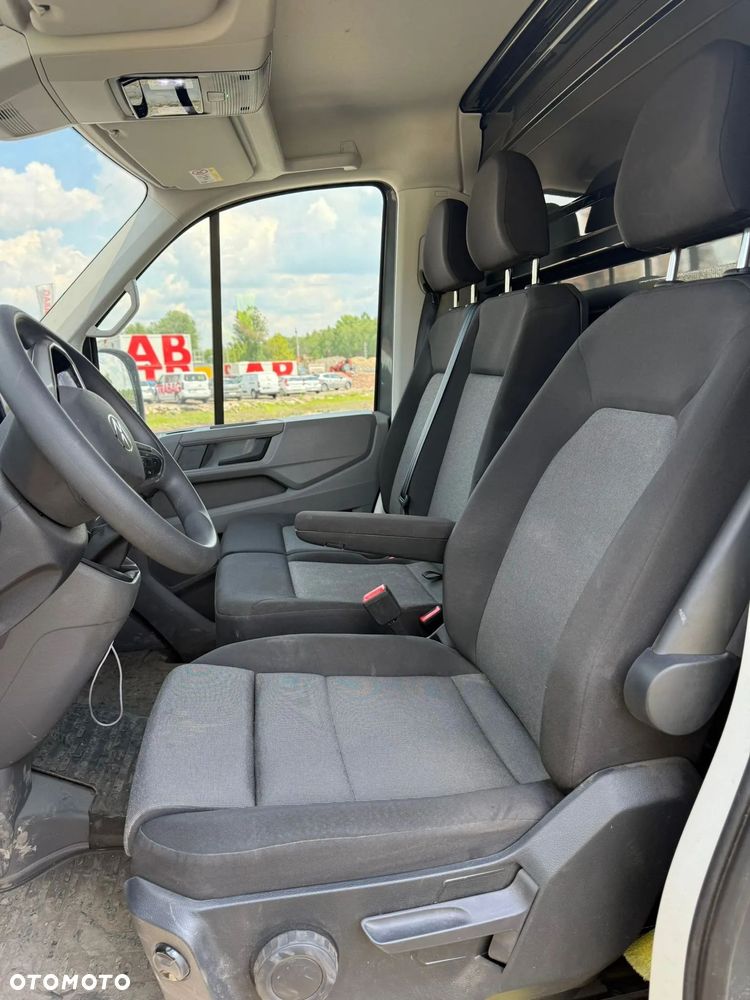 Volkswagen Crafter - 11