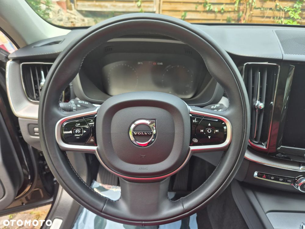 Volvo XC 60 B4 D AWD Geartronic Inscription - 20