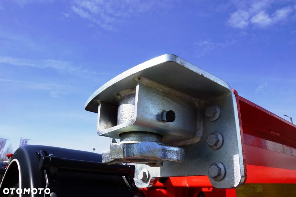 Inny MEGA Trailers - 20