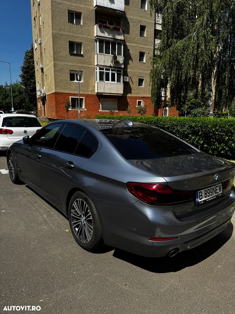 BMW Seria 5 520i AT - 3