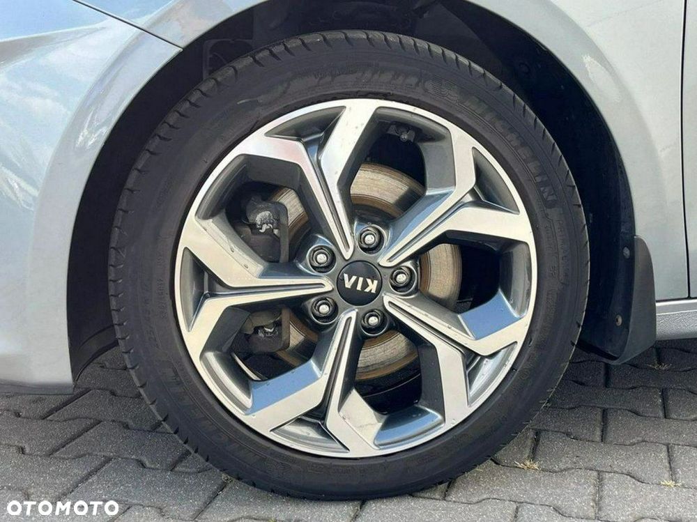 Kia Ceed 1.5 T-GDI Business Line DCT - 13