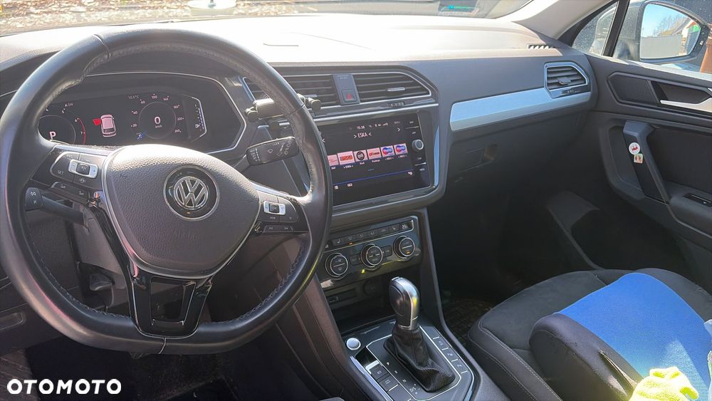 Volkswagen Tiguan - 5