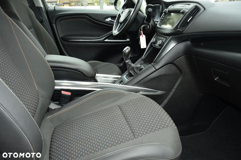 Opel Zafira 1.4 T Cosmo EU6 - 27